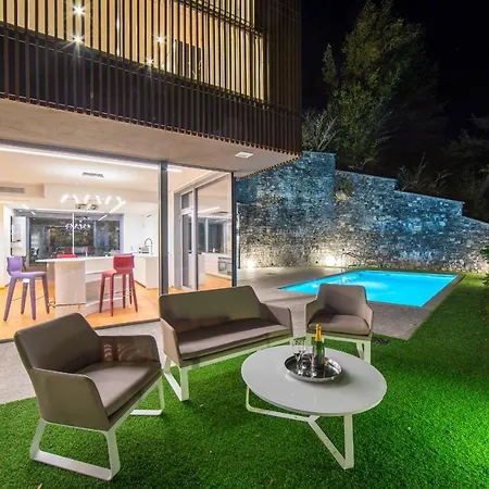 Piano Insediamenti Produttivi Careno Pool Villa
