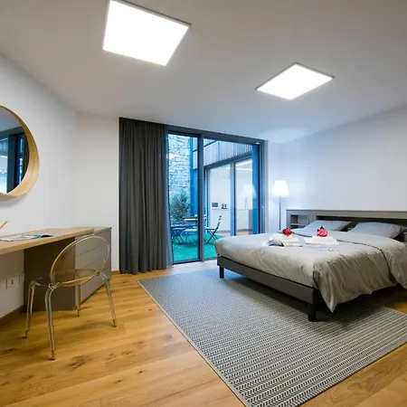 Villa Piano Insediamenti Produttivi Careno Pool *
